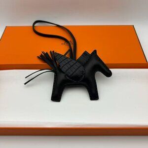 Hermes rodeo pegase black Stamp W